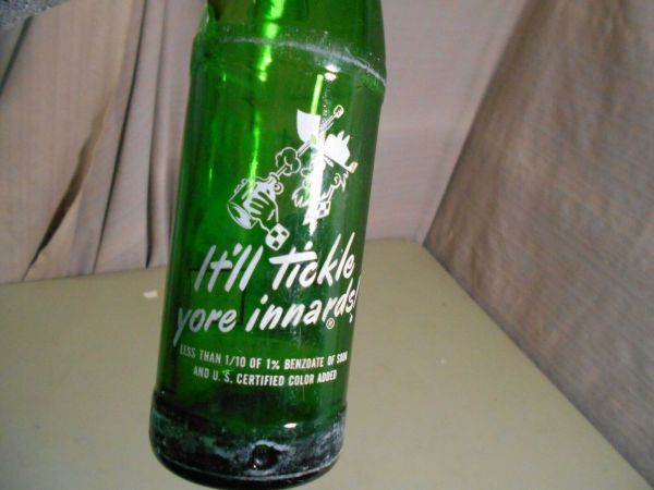 Innardd Vintage MOUNTAIN DEW Bottle Hillbilly Tickle Yore Innards Green Glass ...