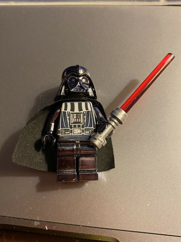 Lego Star Wars 10 Year Anniversay Chrome Black Darth Vader